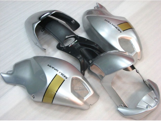 Carenagem Ducati Monster 696 2008-2012 - Preto Prata Monster Carenagem Ducati Monster 696 2008-2012 - Preto Prata Monster