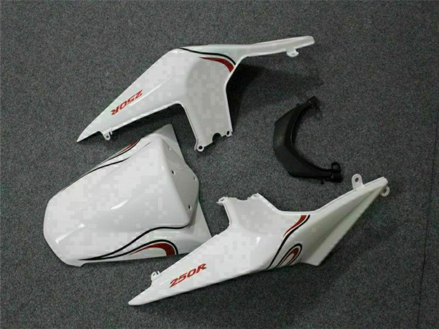 Carenagem Kawasaki EX250 2008-2012 - Branco Vermelho Carenagem Kawasaki EX250 2008-2012 - Branco Vermelho