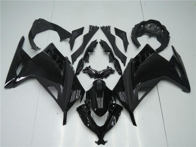 Carenagem Kawasaki EX300 2013-2016 - Brilhante Preto Fosco Carenagem Kawasaki EX300 2013-2016 - Brilhante Preto Fosco
