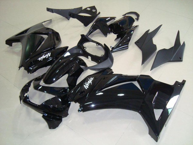 Carenagem Kawasaki ZX 250R 2008-2012 - Preto Brilhante Carenagem Kawasaki ZX 250R 2008-2012 - Preto Brilhante