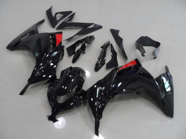 Carenagem Kawasaki ZX 300R 2013-2016 - Preto Vermelho Carenagem Kawasaki ZX 300R 2013-2016 - Preto Vermelho
