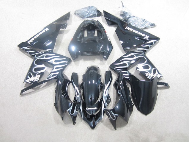 Carenagem Kawasaki ZX10R 2003-2005 - Preto Branco Chama Carenagem Kawasaki ZX10R 2003-2005 - Preto Branco Chama