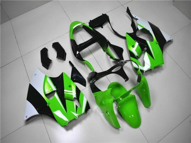 Carenagem Kawasaki ZX6R 2000-2002 - Verde Branco Preto Carenagem Kawasaki ZX6R 2000-2002 - Verde Branco Preto