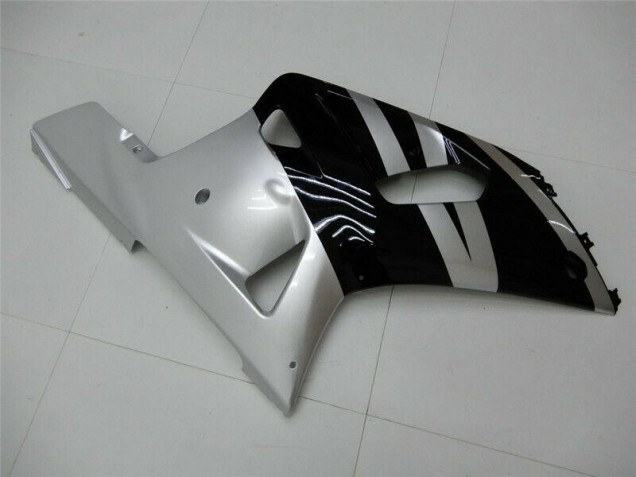 Carenagem & Plástico Suzuki GSXR 600 / 750 K1 K2 K3 2001-2003 - Preto Prata Carenagem & Plástico Suzuki GSXR 600 / 750 K1 K2 K3 2001-2003 - Preto Prata