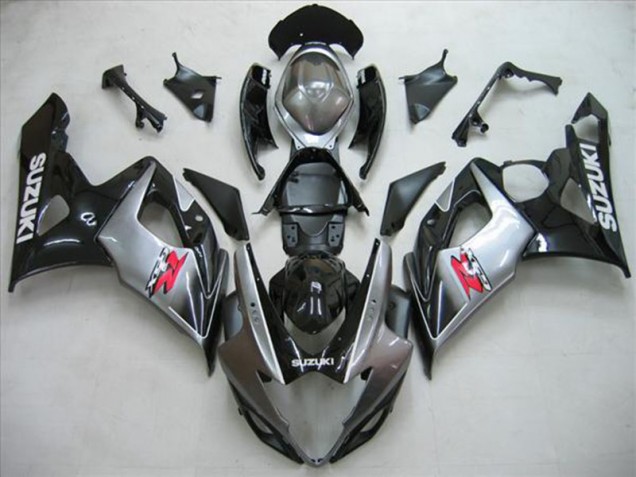 Carenagem Suzuki GSXR 1000 K5 2005-2006 - Preto Prata Cinzento Carenagem Suzuki GSXR 1000 K5 2005-2006 - Preto Prata Cinzento