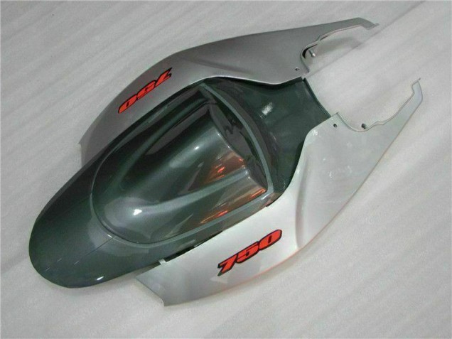 Carenagem Suzuki GSXR 600 / 750 K6 2006-2007 - Prata Preto Carenagem Suzuki GSXR 600 / 750 K6 2006-2007 - Prata Preto