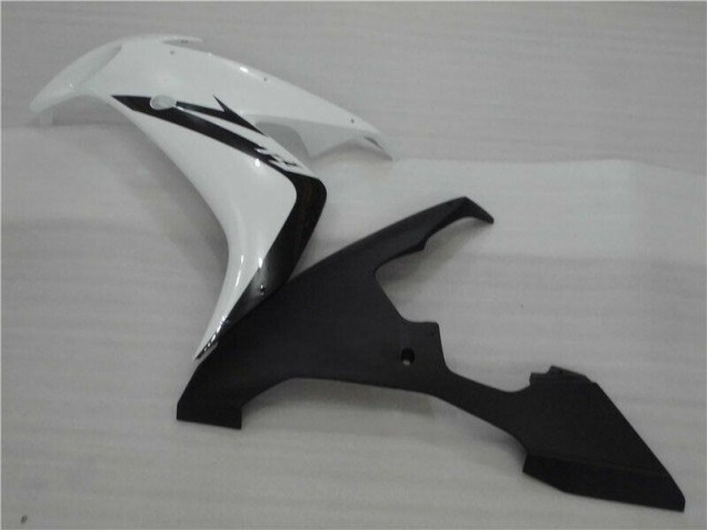 Carenagem Yamaha R1 2004-2006 - Branco Preto Chama Carenagem Yamaha R1 2004-2006 - Branco Preto Chama