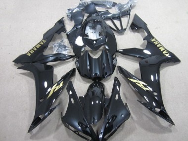 Carenagem Yamaha R1 2004-2006 - Preto Branco Ouro Decalque