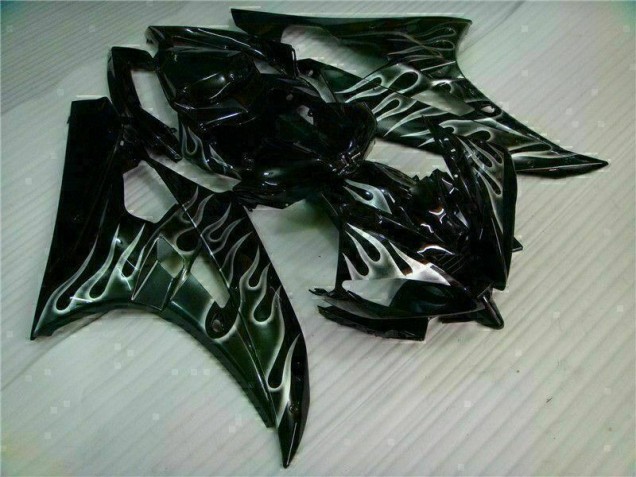 Carenagem Yamaha R6 2006-2007 - Prata Chama Preto Carenagem Yamaha R6 2006-2007 - Prata Chama Preto