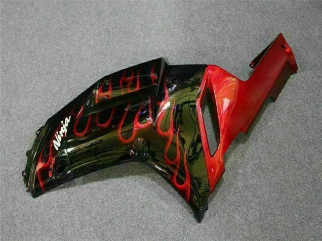 Kit Carenagem Kawasaki ZX6R 2007-2008 - Preto Vermelho Chama Kit Carenagem Kawasaki ZX6R 2007-2008 - Preto Vermelho Chama