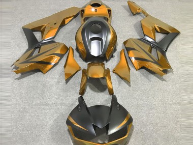 Carenagens Moto Honda CBR600RR 2013-2026 - Ouro Preto Fosco