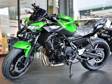 Carenagens Moto Kawasaki Ninja Z650 2020-2023 - Verde Preto