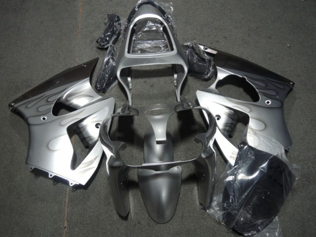 Plástico Kawasaki ZX6R 2000-2002 - Prata Chama Plástico Kawasaki ZX6R 2000-2002 - Prata Chama